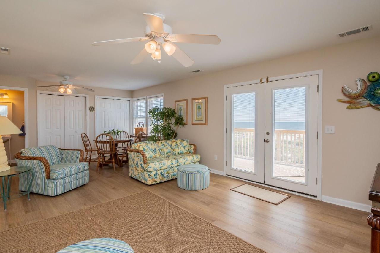Katie Lou'S Place By Oak Island Accommodations Caswell Beach エクステリア 写真