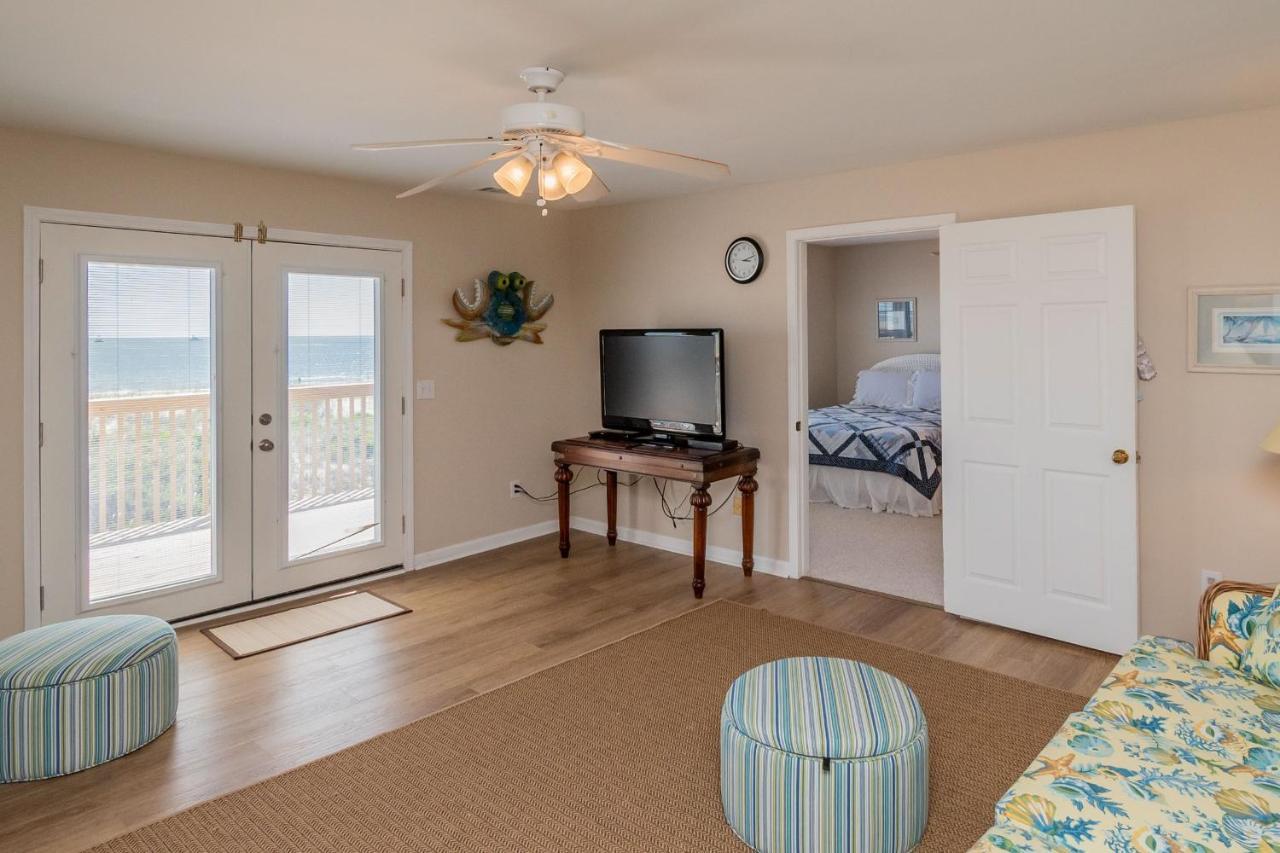 Katie Lou'S Place By Oak Island Accommodations Caswell Beach エクステリア 写真