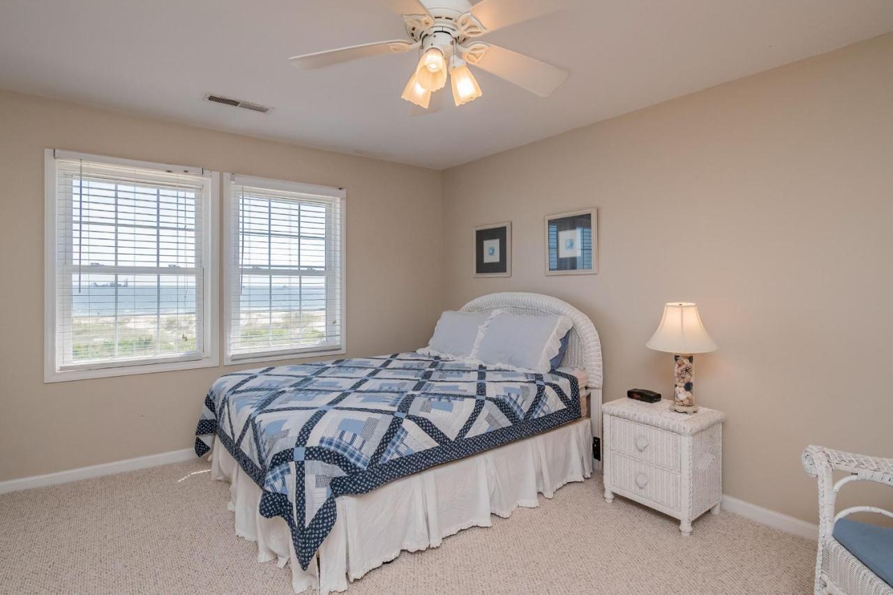 Katie Lou'S Place By Oak Island Accommodations Caswell Beach エクステリア 写真