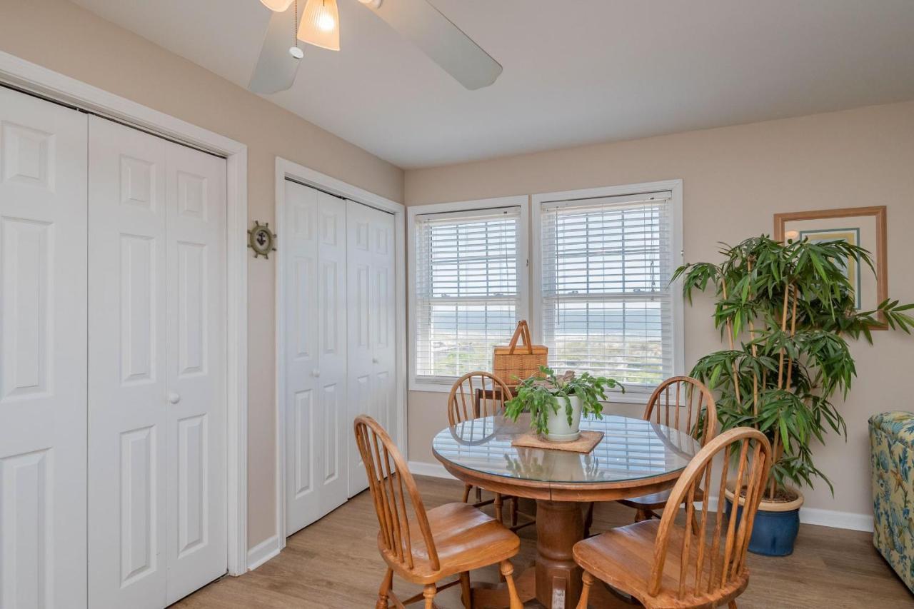 Katie Lou'S Place By Oak Island Accommodations Caswell Beach エクステリア 写真