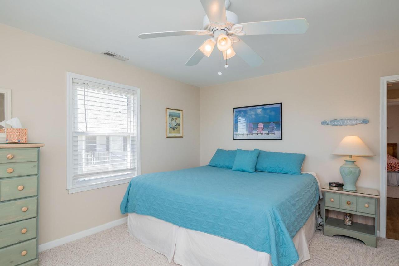 Katie Lou'S Place By Oak Island Accommodations Caswell Beach エクステリア 写真